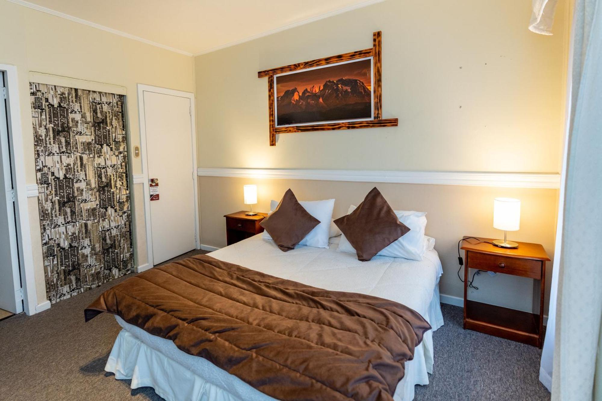 Darwin Hotel Puerto Natales Bagian luar foto