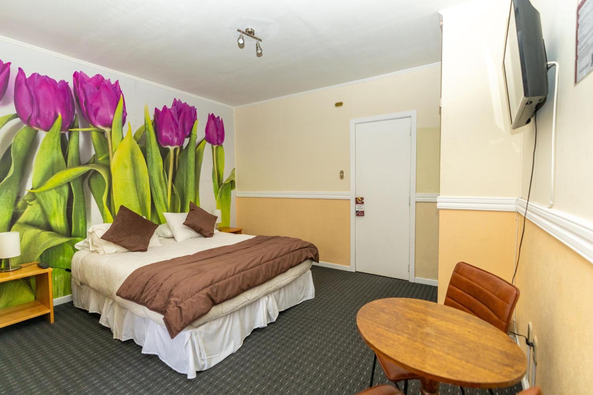 Darwin Hotel Puerto Natales Bagian luar foto