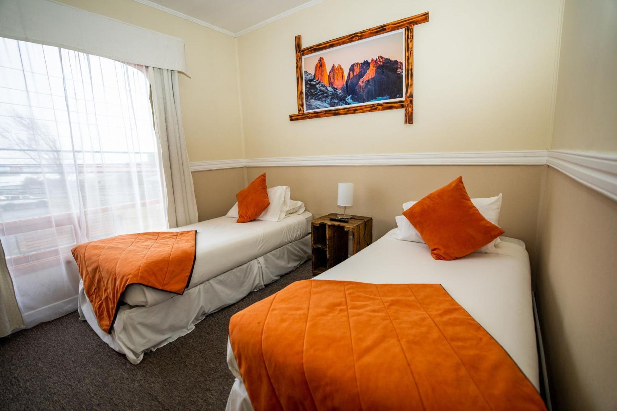 Darwin Hotel Puerto Natales Bagian luar foto